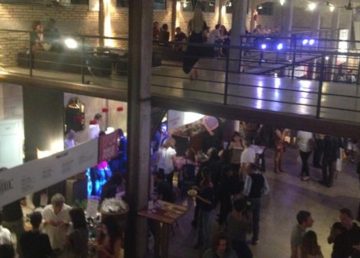 Un wine tasting. Foto di Giuseppe Bellavia