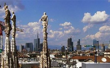 Panorama di Milano ripreso dal tetto del Duomo. Fonte: wiki. Author: Nicolago