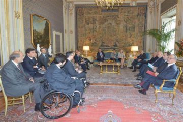 Didascalia 1: Il Presidente Napolitano incontra rappresentanti di Associazioni delle persone con disabilità in occasione della