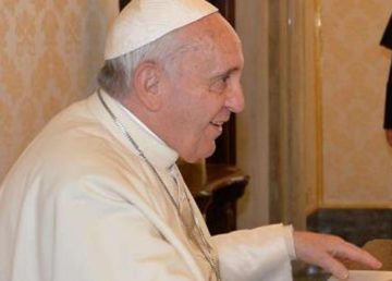 Foto del Papa pubblicata sulla Nación nell’intervista commentata nell’articolo.