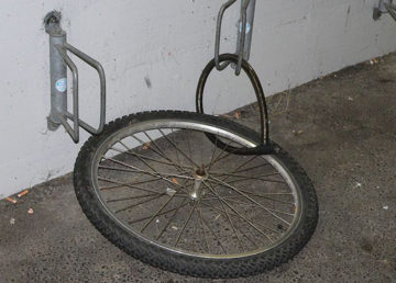 Uno dei furti più classici: una bicicletta rubata. Foto: Rama