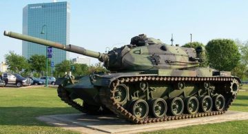 Picture of an American M60A3 tank in Lake Charles, Louisiana. Author: User:DanielCD. wiki