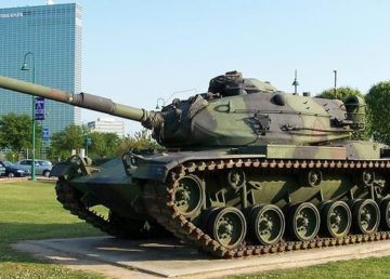 Picture of an American M60A3 tank in Lake Charles, Louisiana. Author: User:DanielCD. wiki