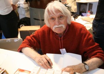 François Cavanna, l'un des fondateurs de Charlie Hebdo - Foire du Livre de Brive-la-Gaillarde - 6 novembre 2005. Photo : Oscar J. Marianez (Photo personnelle)