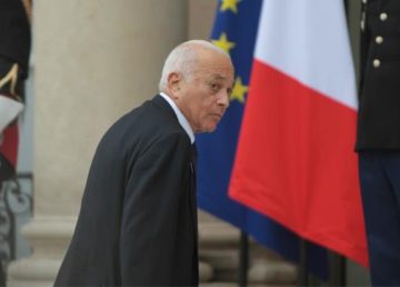 Elaraby in International Conference in Support of the New Libya, Paris, 1 September 2011. Author: Αντώνης Σαμαράς Πρωθυπουργός της Ελλάδας