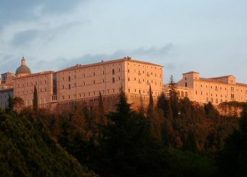 L’abbazia di Monte Cassino by Radomił Binek