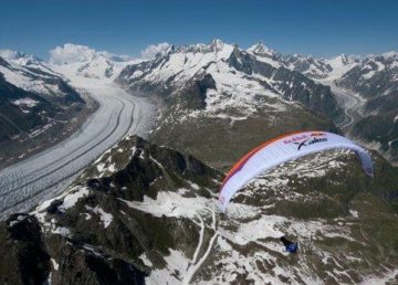 The Red Bull X-Alps route crosses the Alps in grand style. Here are 10 other mind blowing ways to traverse this epic mountain range. Foto: concessione di http://www.redbullxalps.com/news/article/10-amazing-ways-to-cross-the-alps.html