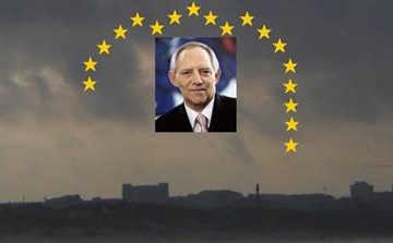 La nuova bandiera UE. Montaggio redazionale dei files Peniche_beach_1.jpg, Flag_of_Europe.svg e WSchaeuble.jpg