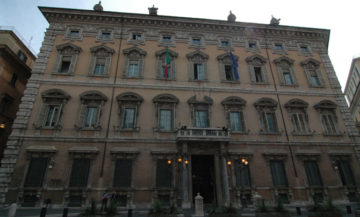 "Palazzo Madama - Roma" di Francesco Gasparetti dal Senigallia, Italy - Flickr. Con licenza CC BY 2.0 tramite Wikimedia Commons