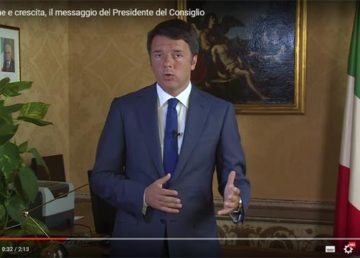 Immagine catturata dal video: Il messaggio del Presidente del Consiglio, Matteo Renzi, su occupazione e crescita. 01/09/2015. http://www.governo.it/Presidente/AudioVisivi/dettaglio.asp?d=79192