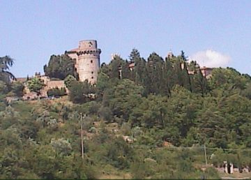 "Trequanda, Panorama dalla strada per Sinalunga" di Pufui Pc Pifpef I - Opera propria. Con licenza Pubblico dominio tramite Wikimedia Commons