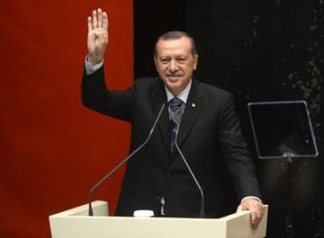 "Erdogan gesturing Rabia" by R4BIA.com - http://www.r4bia.com/en/media-materials. Licensed under Public Domain via Commons - https://commons.wikimedia.org/wiki/File:Erdogan_gesturing_Rabia.jpg#/media/File:Erdogan_gesturing_Rabia.jpg