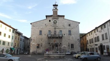 Il municipio di Cagli, già Palazzo Pubblico: "Cagli - Municipio" di Sergio D’Afflitto