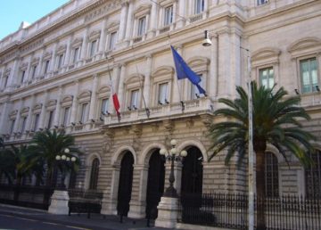 Roma, via Nazionale: Palazzo Koch, sede di rappresentanza della Banca d'Italia. File "Monti - via Nazionale Palazzo Koch 1000117". Foto di Lalupa