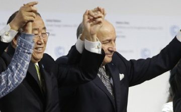 Conclusione del COP21 © 2015 The Winning of The Carbon War