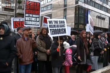 Manifestazione Sciita contro il terrorismo. Fermo immagine video RaiNews . Fonte: http://www.rainews.it/dl/rainews/media/Alta-tensione-tra-Iran-e-Arabia-Saudita-Nella-notte-l-assalto-all-ambasciata-di-Ryad-04c2b877-f7e8-47bd-abc7-431cd049b6ad.html
