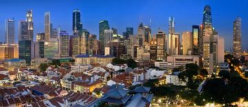 Il Singapore Central Business District (CBD). Foto di Someformofhuman - Opera propria, CC BY-SA 3.0, https://commons.wikimedia.org/w/index.php?curid=6842729
