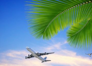 Foto di Iva Castro [(pixabay.com/it/cielo-cielo-blu-nuvole-aereo-960089/)] attraverso Pixabay