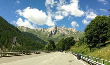 La strada verso il Gran San Bernardo, foto di Massimo Predieri