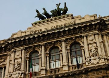 Il Palazzo di Giustizia di Roma, sede della Cassazione italiana - GFDL, https://it.wikipedia.org/w/index.php?curid=5328546