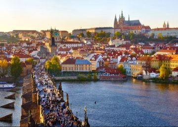Vista di Praga dal Ponte San Carlo