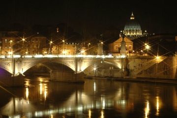 Basilica Di San Pietro Roma Notte Basilica, foto di putative3 Pixabay- CC0 Public Domain