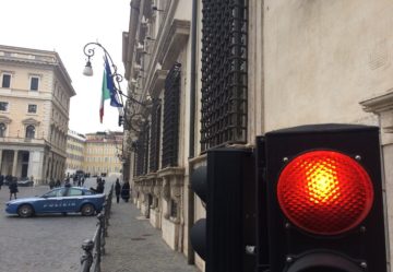 Semaforo rosso per Palazzo Chigi. 6 dicembre 2016 Foto: Massimo Predieri