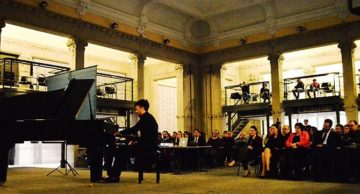 Un momento del Concerto di Red Radoja. Milano 21/01/2017. Cortesia del Centro della Cultura Albanese