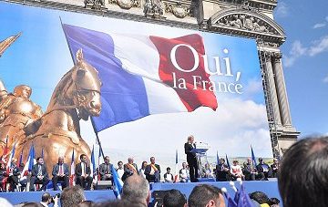 Meeting 1er mai 2012 Front National, Blandine Le Cain (Creative Commons Attribution 2.0 Generic)