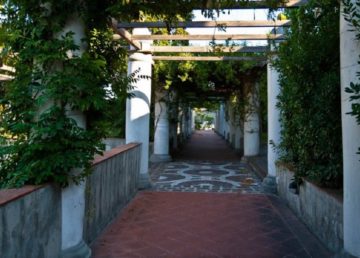 Vista del museo di Villa Arbusto. Immagine via ischia.it.