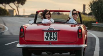 Scena tratta dal film La pazza gioia (2016) di Paolo Virzì