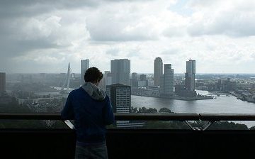 Rotterdam, Boy, Skyline, Port, Water (CC0 Public Domain-Pixabay)