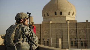 Un soldato americano a Mosul, Iraq, 2009. Foto via Flickr.