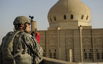 Un soldato americano a Mosul, Iraq, 2009. Foto via Flickr.