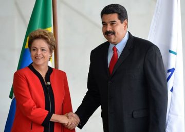 Nicolas Maduro incontra Dilma Rousseff, ex-presidente del Brasile - Di Wilsom Dias/Agência Brasil - http://agenciabrasil.ebc.com.br/politica/foto/2015-07/48a-cupula-do-mercosul-e-estados-associados, CC BY 3.0 br, https://commons.wikimedia.org/w/index.php?curid=41645245