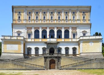 Palazzo Farnese di Caprarola. Foto di Livioandronico2013 - Opera propria, CC BY-SA 4.0, https://commons.wikimedia.org/w/index.php?curid=40802875