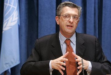 http://www.unric.org/it/attualita/30887-il-segretario-generale-nomina-litaliano-filippo-grandi-come-alto-commissario-delle-nazioni-unite-per-i-rifugiati-