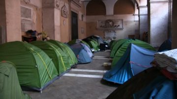 Video Intervista ad Abdul: La voce dei senzatetto, a cura di Giorgia Vitobello. Progetto di Davide Selim Damato